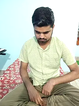 Ishan003 online show from 07-06-26, 02:51