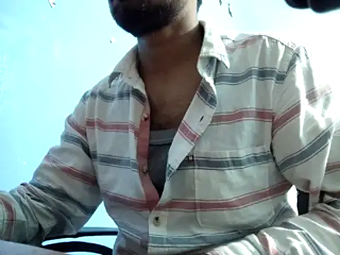 Ishan003 online show from 12-17-25, 02:33