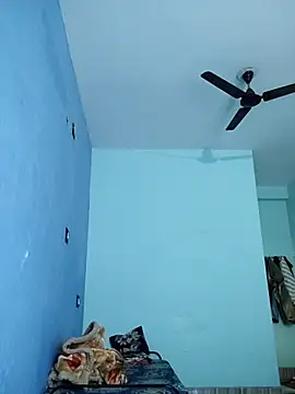 Ishan003 online show from 12-05-25, 05:39