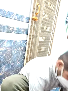 Ishan003 online show from 11-04-25, 02:21