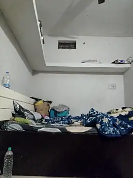 Priya Strip online show from 11-10-25, 05:40