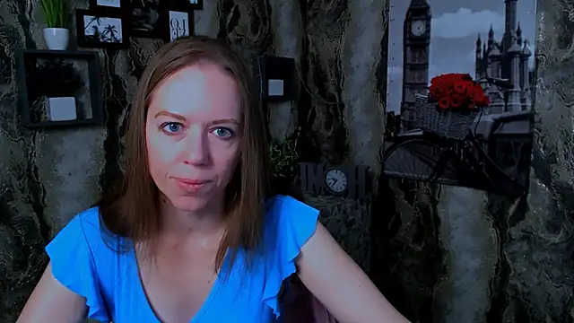 Snapshot of GloriaSi_ chatting on 05-29-26, 02:50 GloriaSi online show from 05-29-26, 02:50