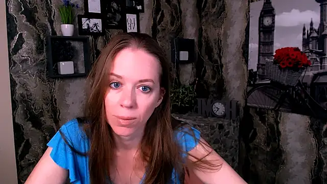Snapshot of GloriaSi_ chatting on 06-10-26, 02:57 GloriaSi online show from 06-10-26, 02:57