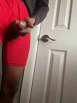 sneakylink13   online show from 02-10-25, 09:15