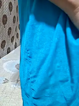 Bhabhi desi12 online show from 11-02-25, 04:17