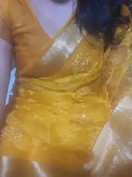 Snapshot of Bhabhi_desi12 chatting on 09-20-25, 03:06 Bhabhi desi12 online show from 09-20-25, 03:06