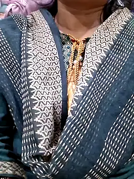 Snapshot of Bhabhi_desi12 chatting on 10-29-25, 01:54 Bhabhi desi12 online show from 10-29-25, 01:54