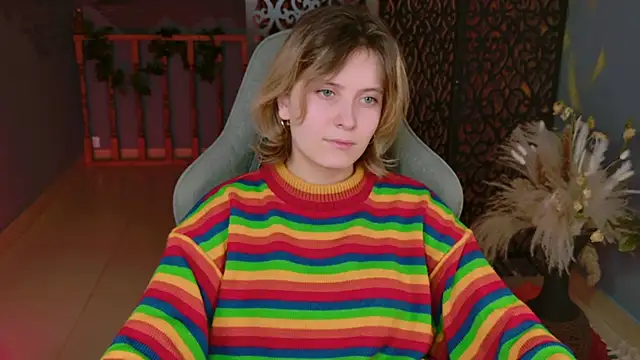 Snapshot of LolaAsmus chatting on 02-08-25, 07:27 LolaAsmus online show from 02-08-25, 07:27