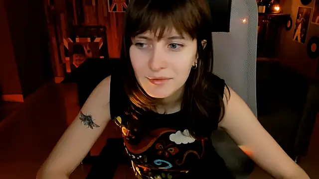 Snapshot of LolaAsmus chatting on 02-06-26, 09:05 LolaAsmus online show from 02-06-26, 09:05