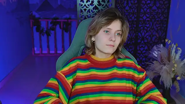 Snapshot of LolaAsmus chatting on 02-07-25, 05:40 LolaAsmus online show from 02-07-25, 05:40
