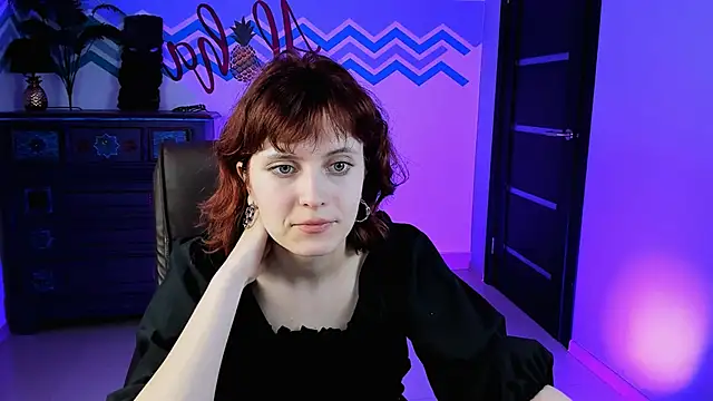 Snapshot of LolaAsmus chatting on 03-11-25, 02:51 LolaAsmus online show from 03-11-25, 02:51