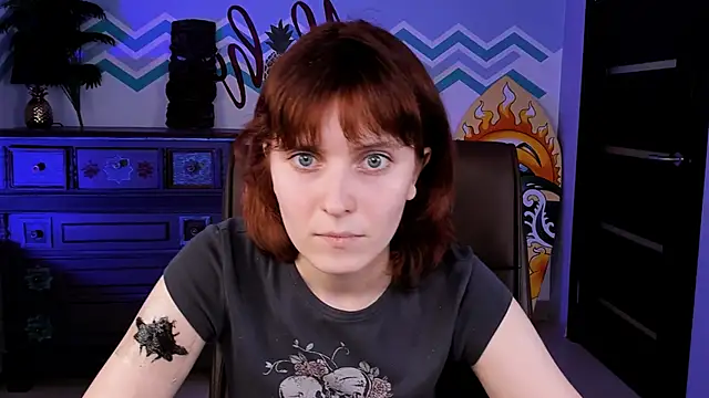 Snapshot of LolaAsmus chatting on 03-15-25, 10:24 LolaAsmus online show from 03-15-25, 10:24