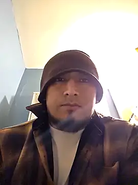 Snapshot of Jovende28 chatting on 10-28-25, 12:26 Jovende28 online show from 10-28-25, 12:26