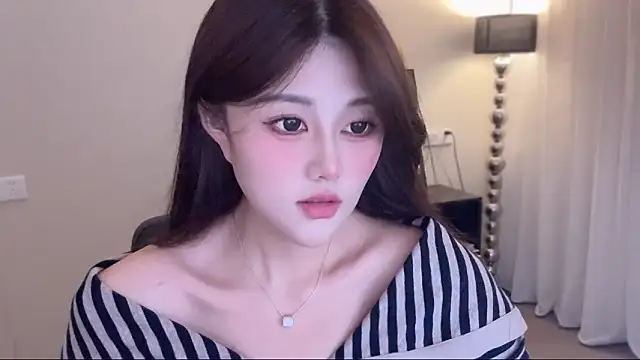 Snapshot of Strawberrybabyy1 chatting on 11-04-25, 03:16 Strawberrybabyy1 online show from 11-04-25, 03:16