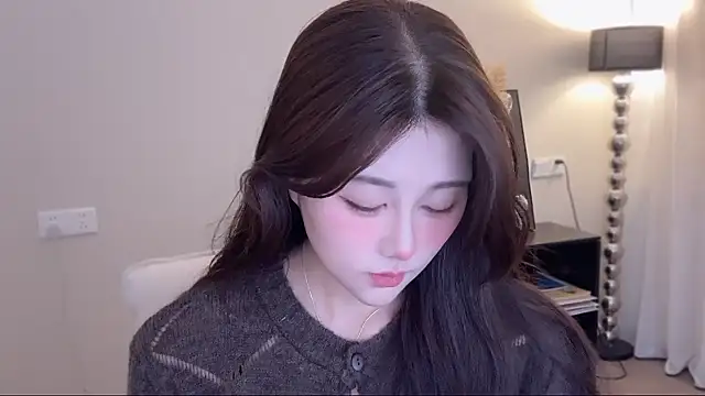 Snapshot of Strawberrybabyy1 chatting on 11-02-25, 12:54 Strawberrybabyy1 online show from 11-02-25, 12:54