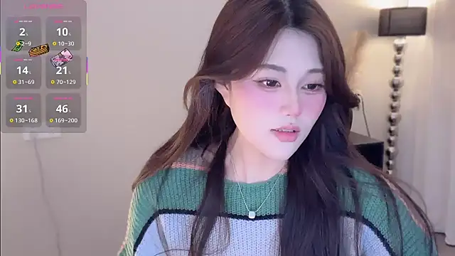 Snapshot of Strawberrybabyy1 chatting on 10-22-25, 03:00 Strawberrybabyy1 online show from 10-22-25, 03:00