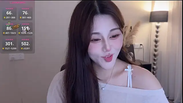 Snapshot of Strawberrybabyy1 chatting on 12-18-25, 08:45 Strawberrybabyy1 online show from 12-18-25, 08:45