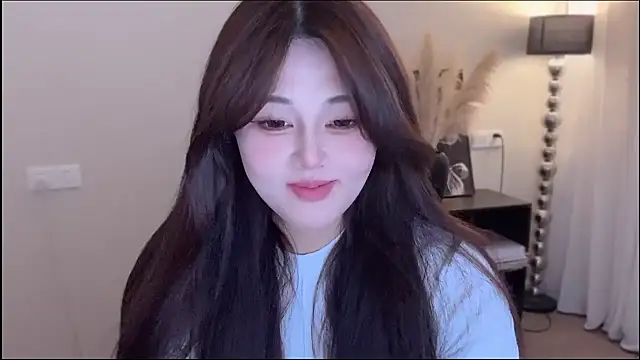 Snapshot of Strawberrybabyy1 chatting on 11-30-25, 03:46 Strawberrybabyy1 online show from 11-30-25, 03:46