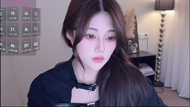 Snapshot of Strawberrybabyy1 chatting on 11-20-25, 02:07 Strawberrybabyy1 online show from 11-20-25, 02:07