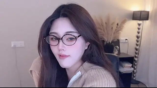 Snapshot of Strawberrybabyy1 chatting on 01-07-26, 12:54 Strawberrybabyy1 online show from 01-07-26, 12:54