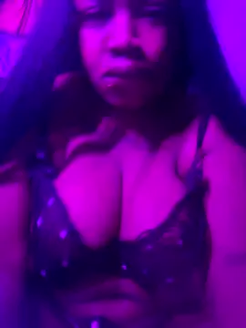 Snapshot of Gripperke00 chatting on 02-06-25, 12:00 Gripperke00 online show from 02-06-25, 12:00