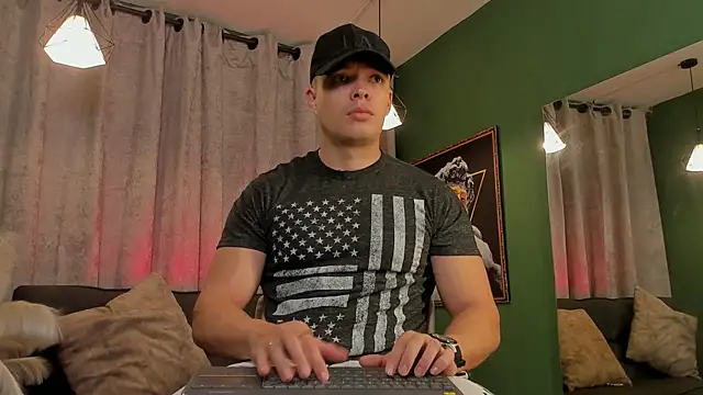 Jake Tylerr  online show from 04-10-26, 06:26