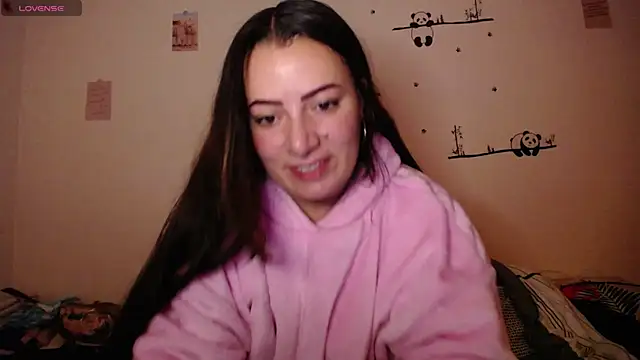 Snapshot of sofi_66 chatting on 10-15-25, 04:00 sofi 66 online show from 10-15-25, 04:00