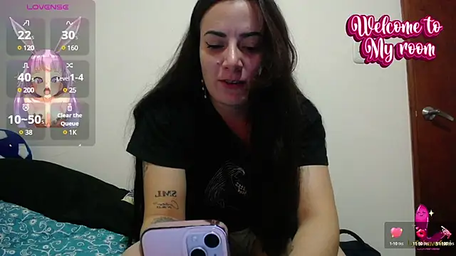 Snapshot of sofi_66 chatting on 03-19-25, 02:37 sofi 66 online show from 03-19-25, 02:37