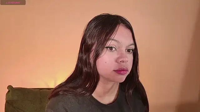 Snapshot of miaa_lux chatting on 05-05-26, 12:30 miaa lux online show from 05-05-26, 12:30