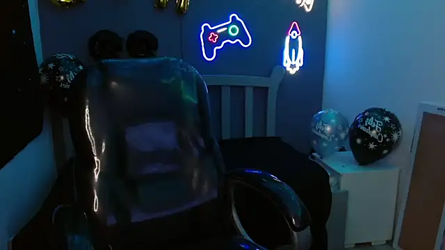 JackSwan18 online show from 01-04-25, 07:13