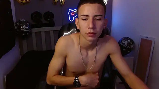 JackSwan18 online show from 01-04-25, 01:10