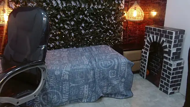 JackSwan18 online show from 12-30-24, 07:21