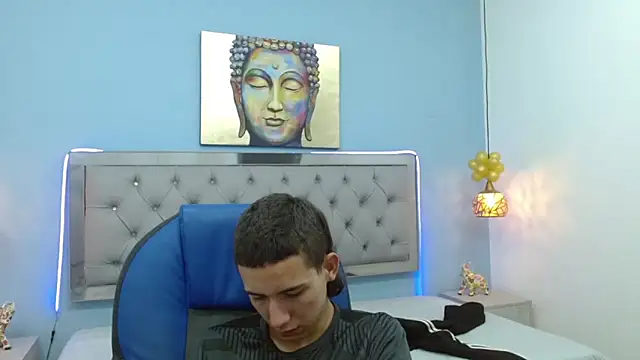 JackSwan18 online show from 01-20-25, 04:32