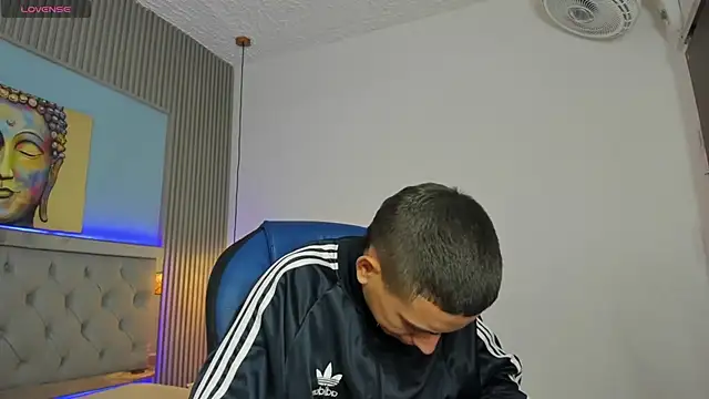 JackSwan18 online show from 11-18-25, 08:56