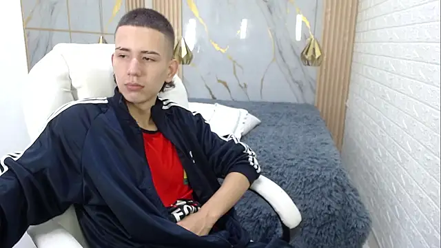 JackSwan18 online show from 06-28-26, 01:28