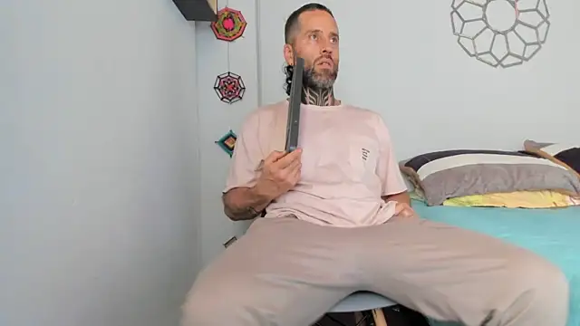 Snapshot of Antoniohot2024 chatting on 02-22-25, 03:36 Antoniohot2024 online show from 02-22-25, 03:36