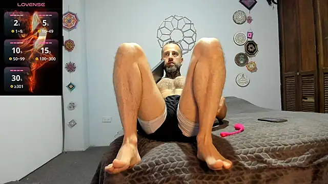 Snapshot of Antoniohot2024 chatting on 09-15-25, 12:16 Antoniohot2024 online show from 09-15-25, 12:16