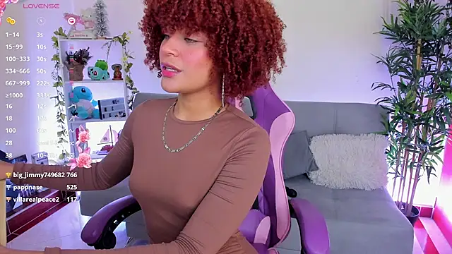 Snapshot of natty_romanof_18 chatting on 02-13-25, 03:35 natty romanof 18 online show from 02-13-25, 03:35