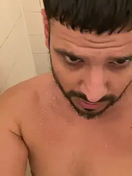 Insaneskillzz69 online show from 04-25-26, 10:07
