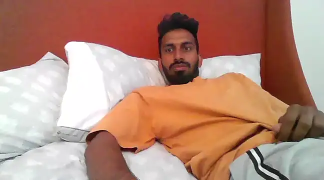 skinny  boy   online show from 02-17-25, 08:16