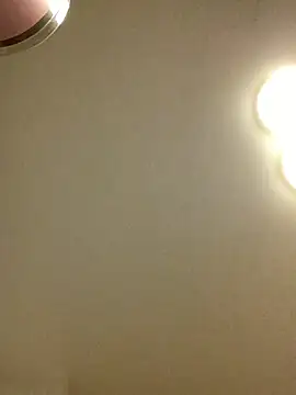 queenpeachi online show from 01-28-25, 05:22