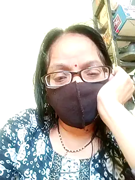 Snapshot of heenage chatting on 03-21-25, 09:01 heenage online show from 03-21-25, 09:01