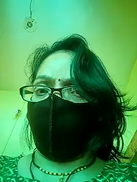 Snapshot of heenage chatting on 02-12-25, 03:29 heenage online show from 02-12-25, 03:29