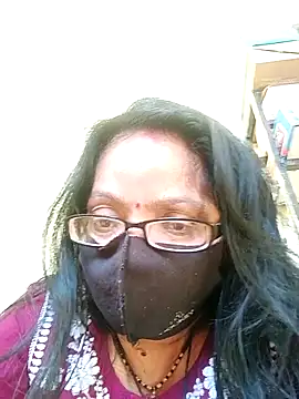 Snapshot of heenage chatting on 03-18-25, 09:12 heenage online show from 03-18-25, 09:12