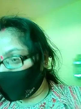 Snapshot of heenage chatting on 02-15-25, 09:27 heenage online show from 02-15-25, 09:27