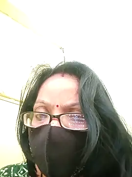 Snapshot of heenage chatting on 02-21-25, 10:50 heenage online show from 02-21-25, 10:50