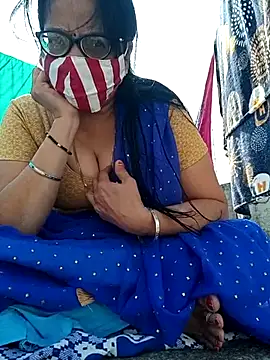 heenage online show from 11-14-25, 08:18