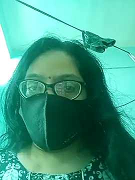 Snapshot of heenage chatting on 10-10-25, 09:43 heenage online show from 10-10-25, 09:43