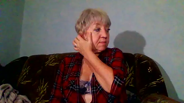 Snapshot of AnjelElinor chatting on 10-09-25, 06:58 AnjelElinor online show from 10-09-25, 06:58