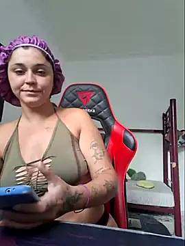 luuhcat09 online show from 03-11-25, 09:34